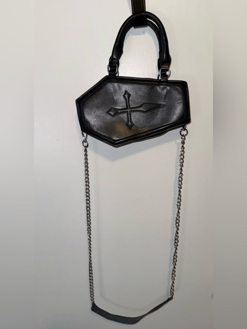 Spirit Halloween Black Coffin-Shaped Crossbody Bag with Chain